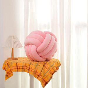 magic soft knot pillow pink